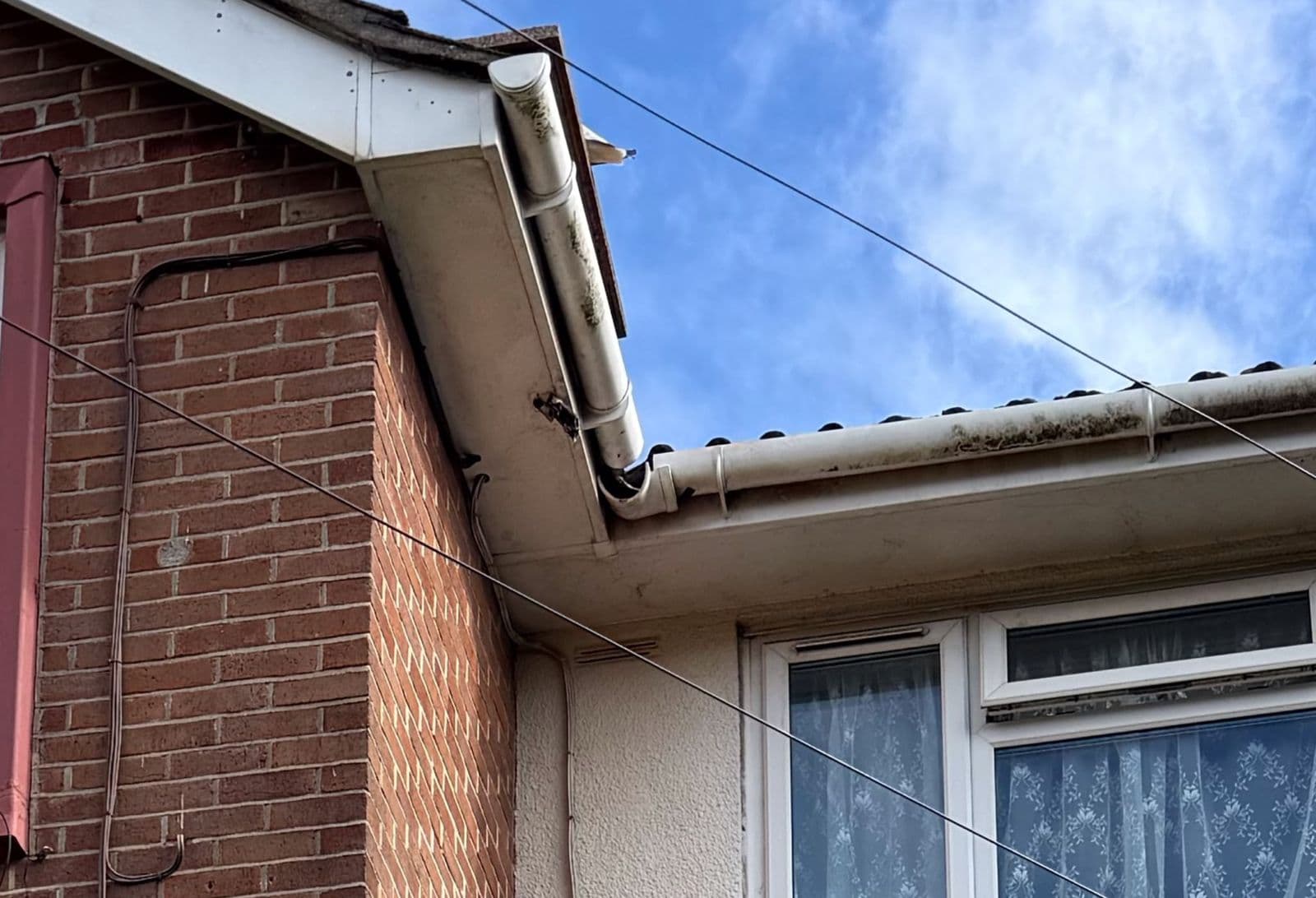 New gutter corner joint fitted at the same corner